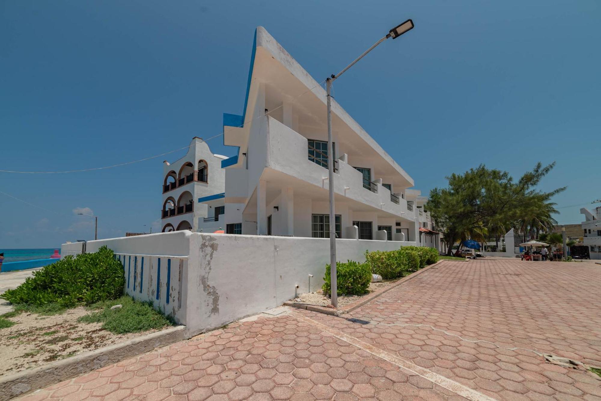 Hotel La Triguena Isla Mujeres Exterior photo